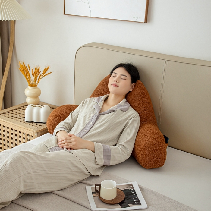 91家纺网 家纺一手货源 找家纺 沐沐家纺2026新款泰迪绒猫耳朵护腰靠背 橘黄色