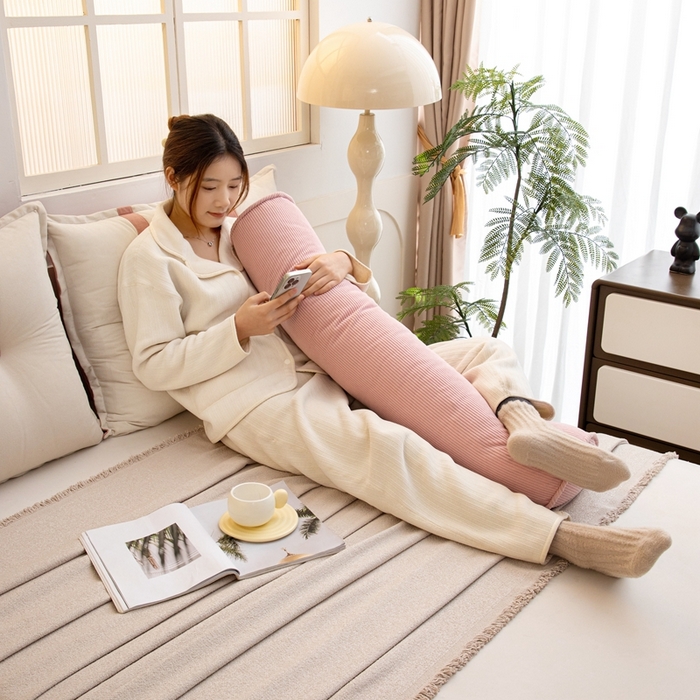 91家纺网 家纺一手货源 找家纺 （总）沐沐家纺2026新款灯芯绒长条睡抱枕