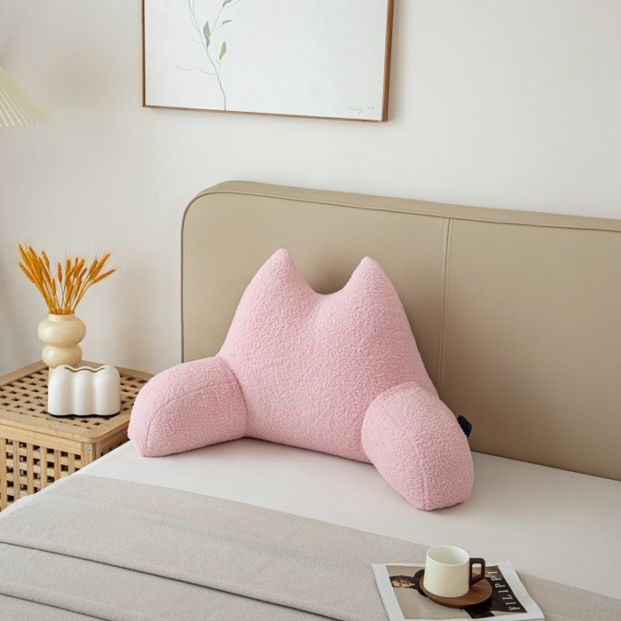 91家纺网 家纺一手货源 找家纺 沐沐家纺2026新款泰迪绒猫耳朵护腰靠背 粉色