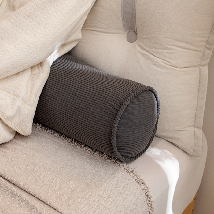 91家纺网 家纺一手货源 找家纺 沐沐家纺2026新款灯芯绒长条睡抱枕 深灰