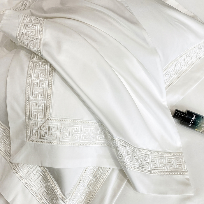 91家纺网 家纺一手货源 找家纺 星蕴家纺 2025新款双股长绒棉全棉纯棉刺绣四件套-柏林系列【最低控价券后288元！会员标准220，加大240，床笠+10元】 贵族白