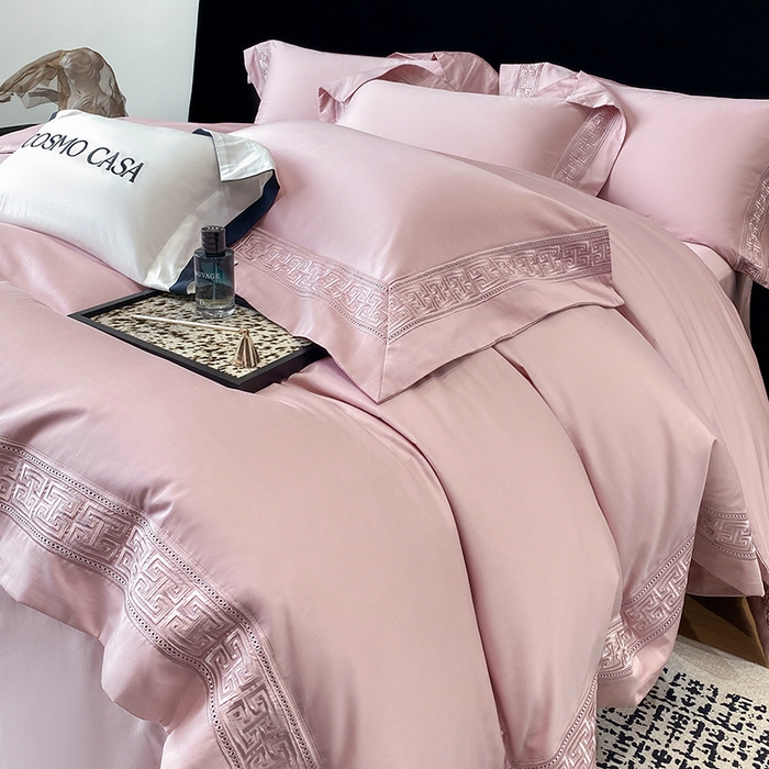 91家纺网 家纺一手货源 找家纺 星蕴家纺 2025新款双股长绒棉全棉纯棉刺绣四件套-柏林系列【最低控价券后288元！会员标准220，加大240，床笠+10元】 可可粉