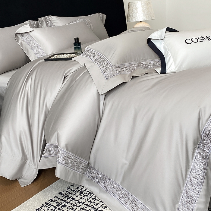 91家纺网 家纺一手货源 找家纺 星蕴家纺 2025新款双股长绒棉全棉纯棉刺绣四件套-柏林系列【最低控价券后288元！会员标准220，加大240，床笠+10元】 星空灰