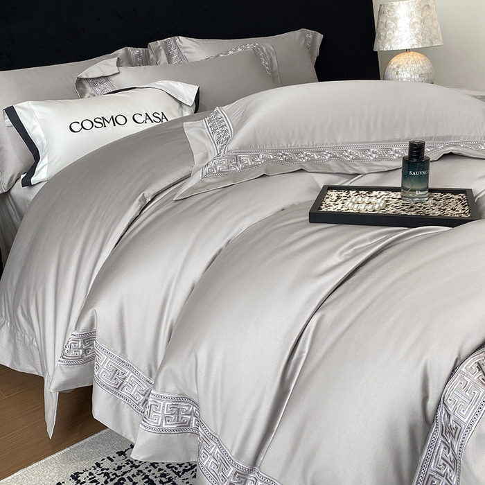 91家纺网 家纺一手货源 找家纺 星蕴家纺 2025新款双股长绒棉全棉纯棉刺绣四件套-柏林系列【最低控价券后288元！会员标准220，加大240，床笠+10元】 星空灰