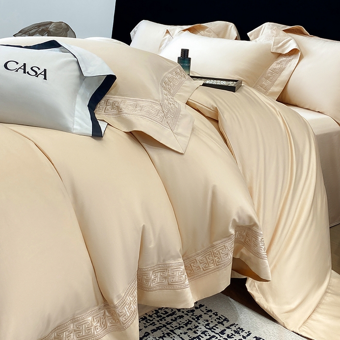 91家纺网 家纺一手货源 找家纺 星蕴家纺 2025新款双股长绒棉全棉纯棉刺绣四件套-柏林系列【最低控价券后288元！会员标准220，加大240，床笠+10元】 香槟金