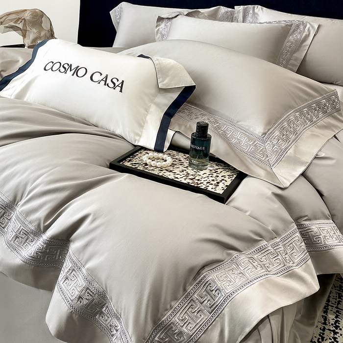 91家纺网 家纺一手货源 找家纺 星蕴家纺 2025新款双股长绒棉全棉纯棉刺绣四件套-柏林系列【最低控价券后288元！会员标准220，加大240，床笠+10元】 星空灰