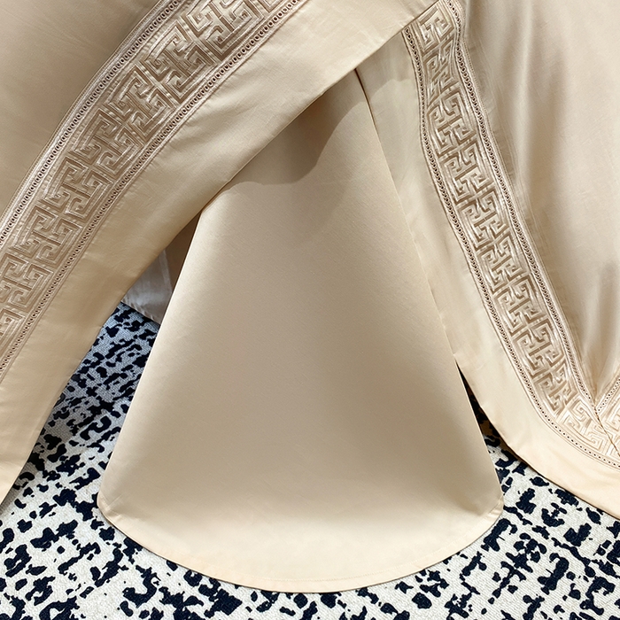 91家纺网 家纺一手货源 找家纺 星蕴家纺 2025新款双股长绒棉全棉纯棉刺绣四件套-柏林系列【最低控价券后288元！会员标准220，加大240，床笠+10元】 香槟金