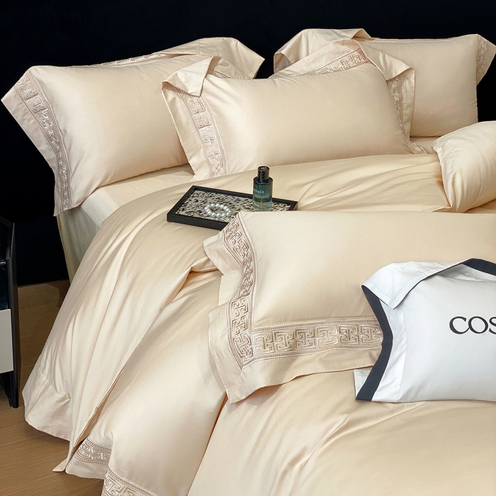 91家纺网 家纺一手货源 找家纺 星蕴家纺 2025新款双股长绒棉全棉纯棉刺绣四件套-柏林系列【最低控价券后288元！会员标准220，加大240，床笠+10元】 香槟金