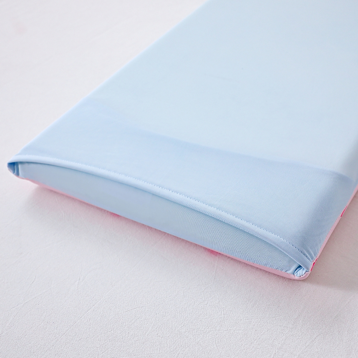 91家纺网 家纺一手货源 找家纺 （总）八零年代 2025新款A类小凉皮儿童护颈枕慢回弹记忆枕学生午睡枕枕头枕芯