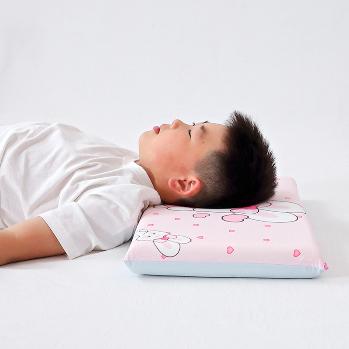 91家纺网 家纺一手货源 找家纺 （总）八零年代 2025新款A类小凉皮儿童护颈枕慢回弹记忆枕学生午睡枕枕头枕芯