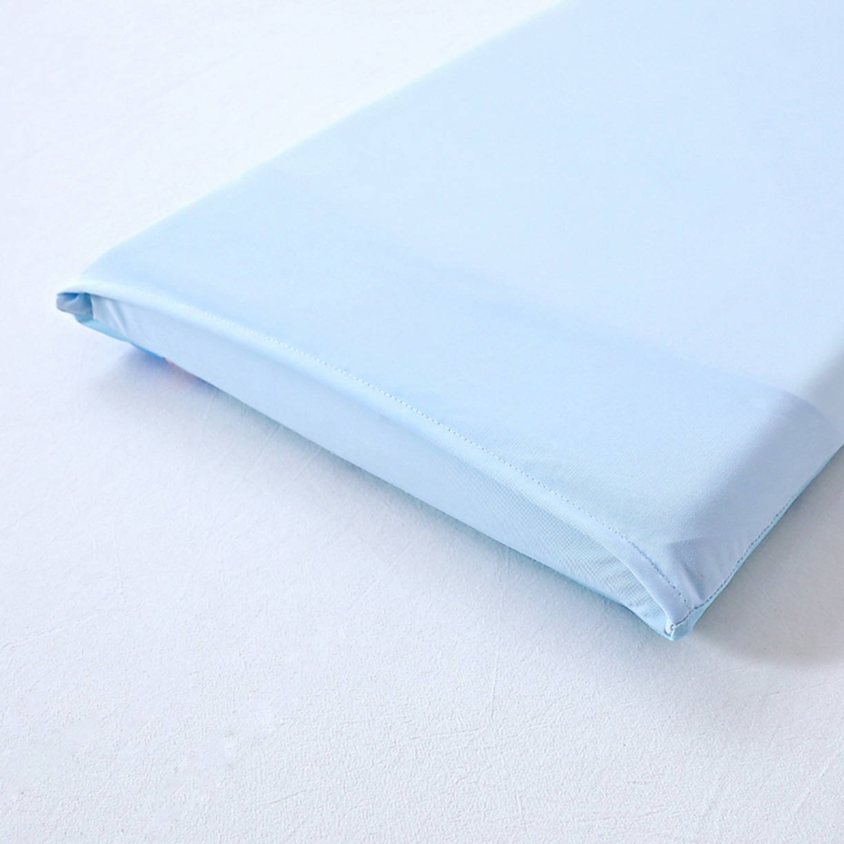 91家纺网 家纺一手货源 找家纺 八零年代 2025新款A类小凉皮儿童护颈枕慢回弹记忆枕学生午睡枕枕头枕芯 丙丙 30*50*5cm适合3-15岁