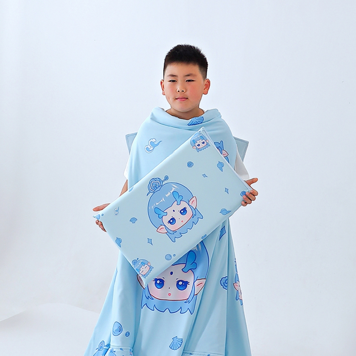 91家纺网 家纺一手货源 找家纺 八零年代 2025新款A类小凉皮儿童护颈枕慢回弹记忆枕学生午睡枕枕头枕芯 丙丙 30*50*5cm适合3-15岁