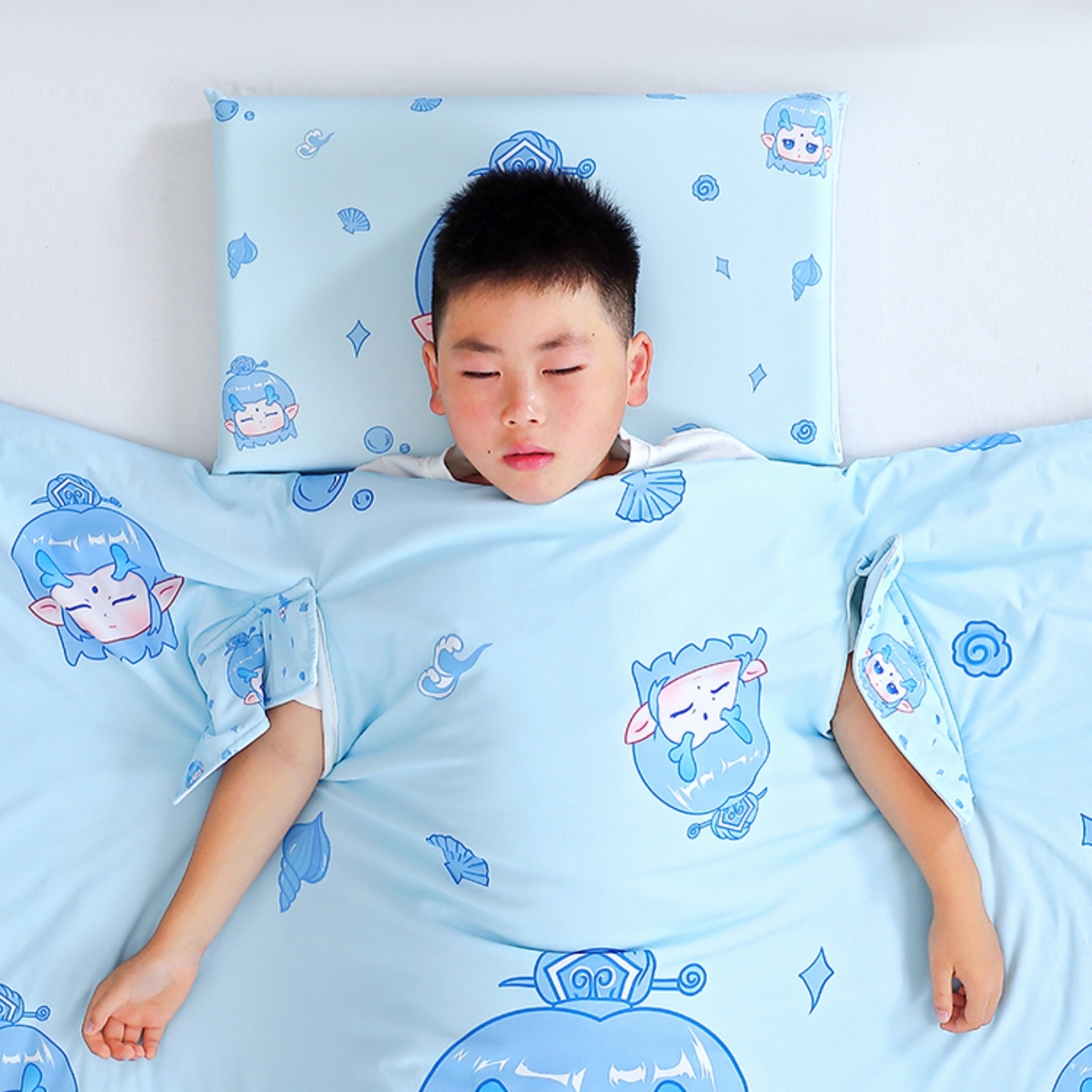 91家纺网 家纺一手货源 找家纺 八零年代 2025新款A类小凉皮儿童护颈枕慢回弹记忆枕学生午睡枕枕头枕芯 丙丙 30*50*5cm适合3-15岁