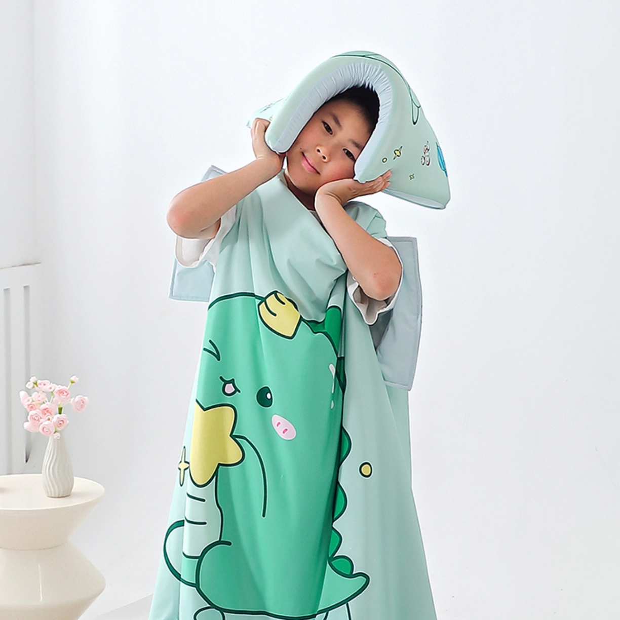 91家纺网 家纺一手货源 找家纺 八零年代 2025新款A类小凉皮儿童护颈枕慢回弹记忆枕学生午睡枕枕头枕芯 恐龙星星 30*50*5cm适合3-15岁