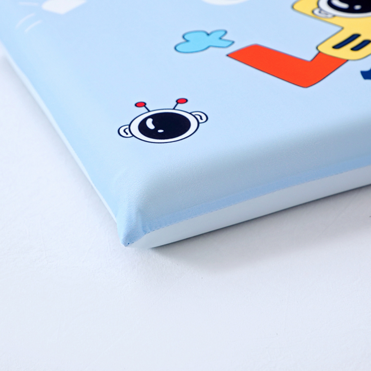 91家纺网 家纺一手货源 找家纺 八零年代 2025新款A类小凉皮儿童护颈枕慢回弹记忆枕学生午睡枕枕头枕芯 挖掘机 30*50*5cm适合3-15岁