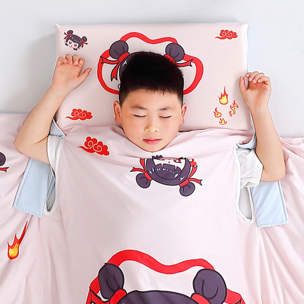 91家纺网 家纺一手货源 找家纺 八零年代 2025新款A类小凉皮儿童护颈枕慢回弹记忆枕学生午睡枕枕头枕芯 吒儿 30*50*5cm适合3-15岁