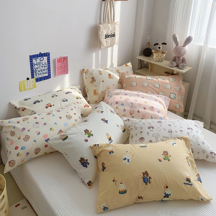 91家纺网 家纺一手货源 找家纺 柚可家居 2024新款全棉双层纱枕套-卡通系列 草莓波波粉