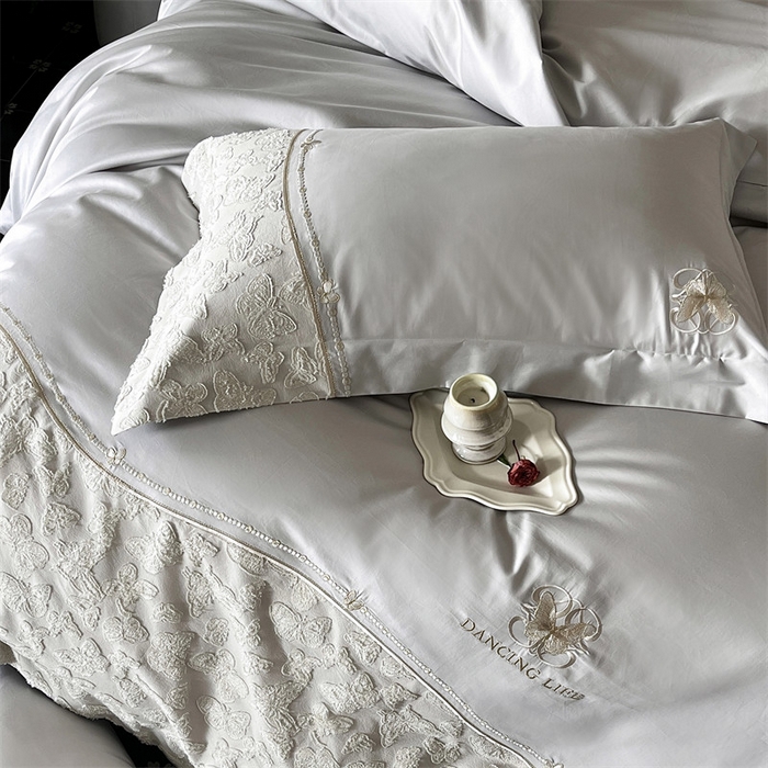 91家纺网 家纺一手货源 找家纺 鼎飞家纺 2025新款长绒棉纯棉刺绣雕花四件套-蝶舞花语 蝶舞花语-夜漠灰