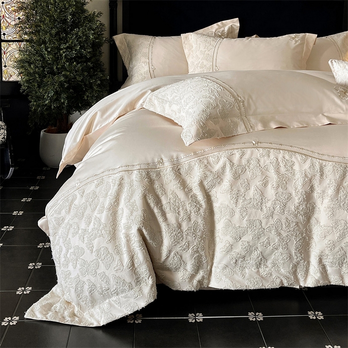 91家纺网 家纺一手货源 找家纺 鼎飞家纺 2025新款长绒棉纯棉刺绣雕花四件套-蝶舞花语 蝶舞花语-香草色