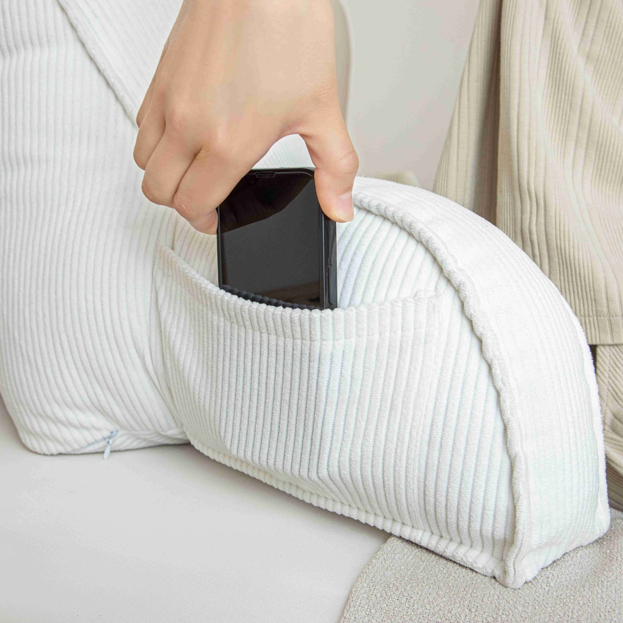 91家纺网 家纺一手货源 找家纺 沐沐家纺 2026新款灯芯绒护腰靠背 白色