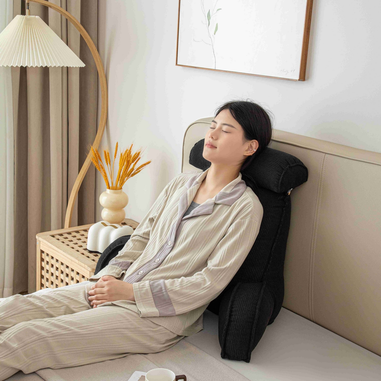 91家纺网 家纺一手货源 找家纺 沐沐家纺 2026新款灯芯绒护腰靠背 黑色