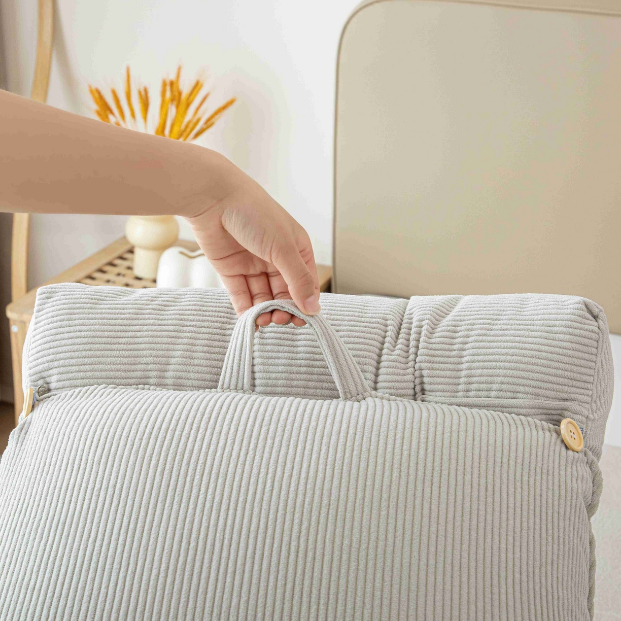 91家纺网 家纺一手货源 找家纺 沐沐家纺 2026新款灯芯绒护腰靠背 灰色