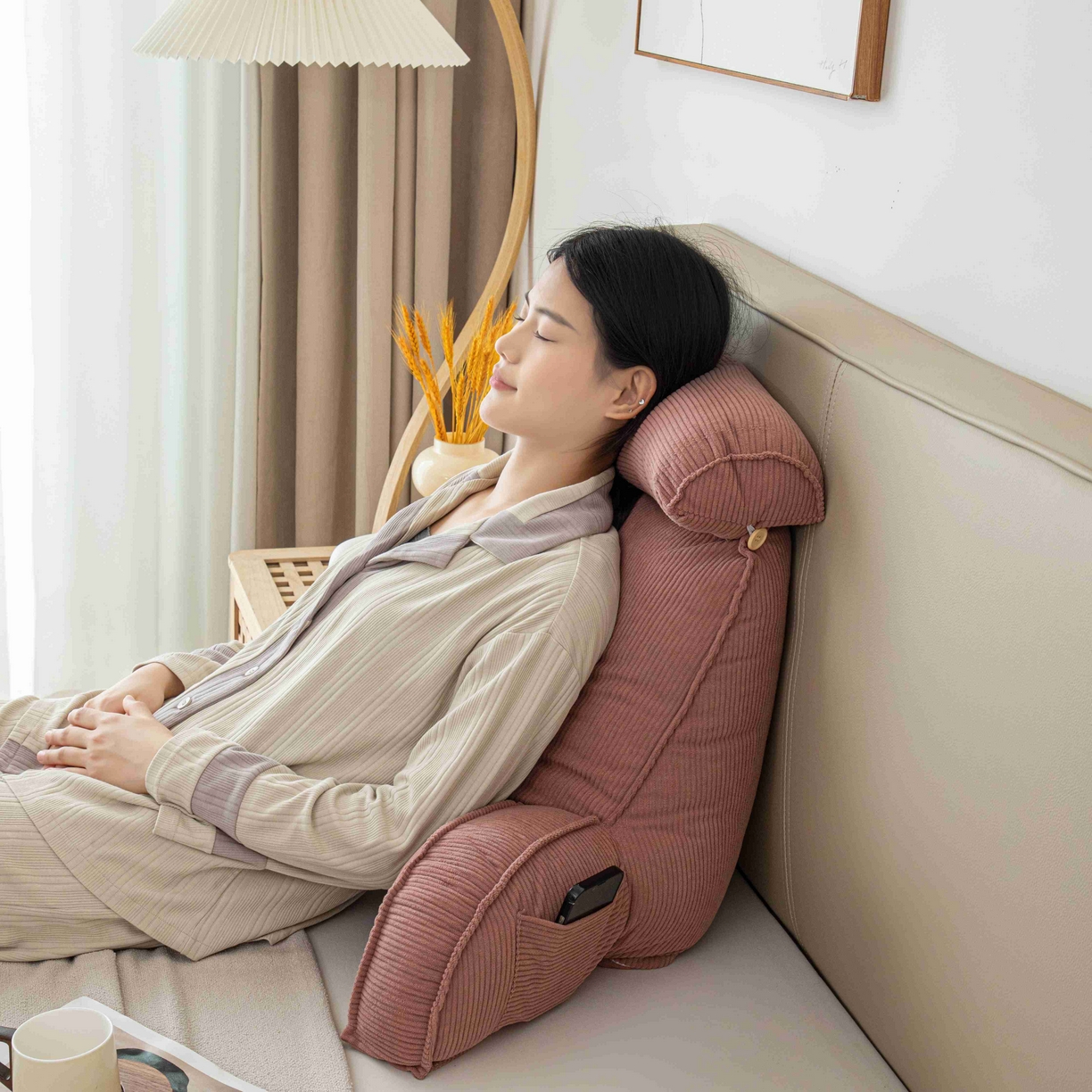 91家纺网 家纺一手货源 找家纺 沐沐家纺 2026新款灯芯绒护腰靠背 玫粉