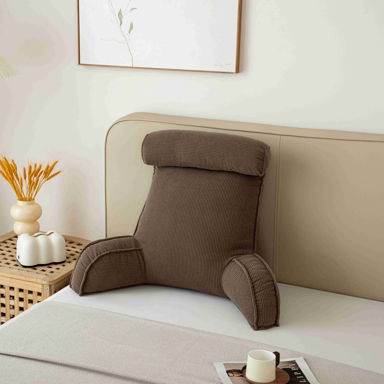 91家纺网 家纺一手货源 找家纺 沐沐家纺 2026新款灯芯绒护腰靠背 棕色