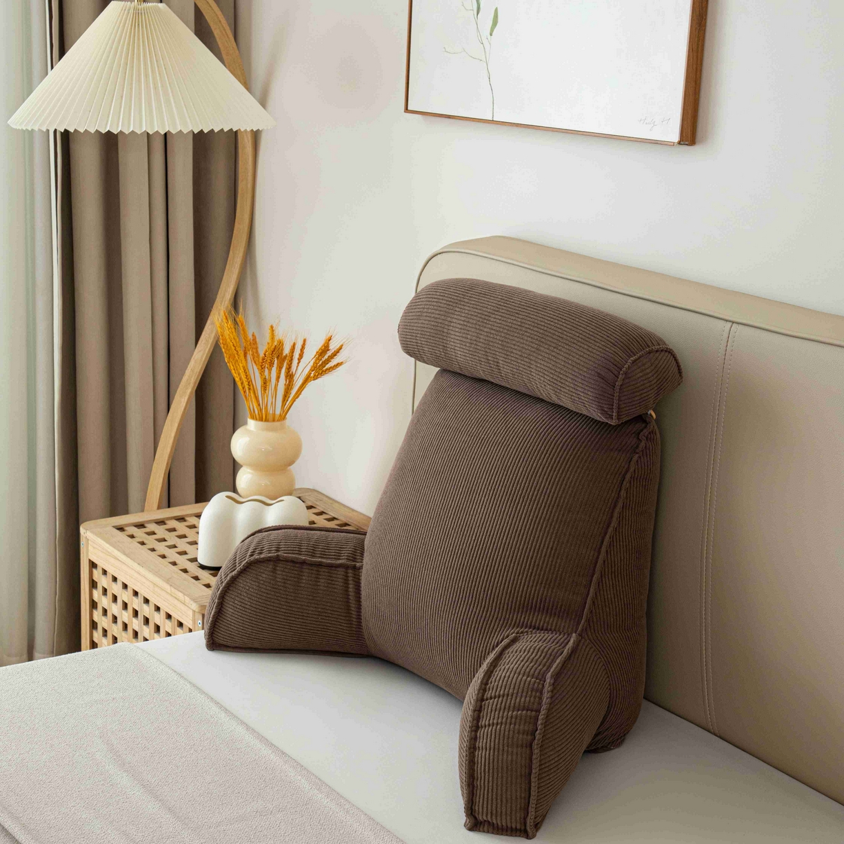 91家纺网 家纺一手货源 找家纺 沐沐家纺 2026新款灯芯绒护腰靠背 棕色