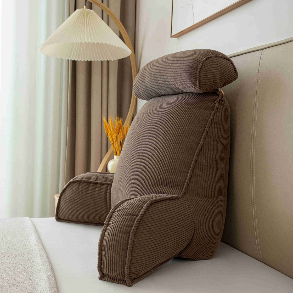 91家纺网 家纺一手货源 找家纺 沐沐家纺 2026新款灯芯绒护腰靠背 棕色