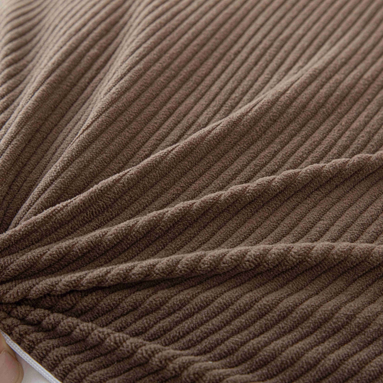 91家纺网 家纺一手货源 找家纺 沐沐家纺 2026新款灯芯绒护腰靠背 棕色