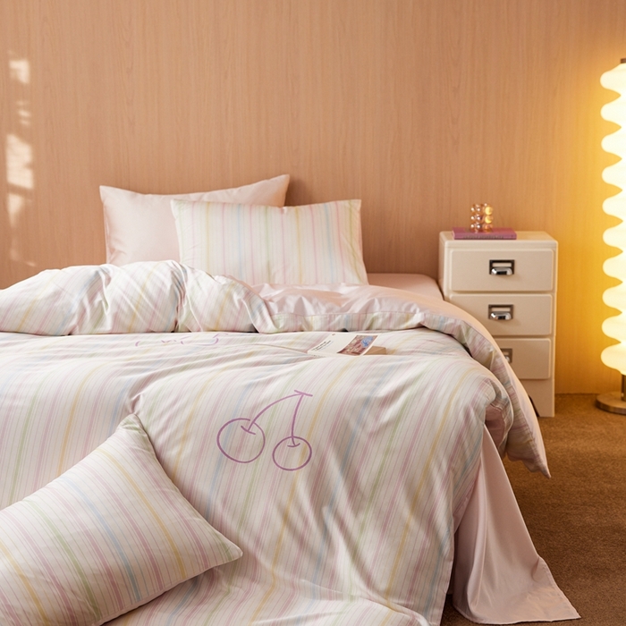 91家纺网 家纺一手货源 找家纺 安莱生活2025春夏新款天丝棉四件套 彩色樱桃