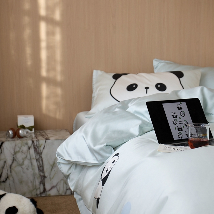 91家纺网 家纺一手货源 找家纺 安莱生活2025春夏新款天丝棉四件套 熊猫花花