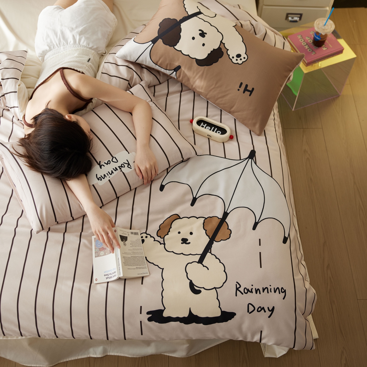 91家纺网 家纺一手货源 找家纺 安莱生活2025春夏新款天丝棉四件套 线条小狗-咖