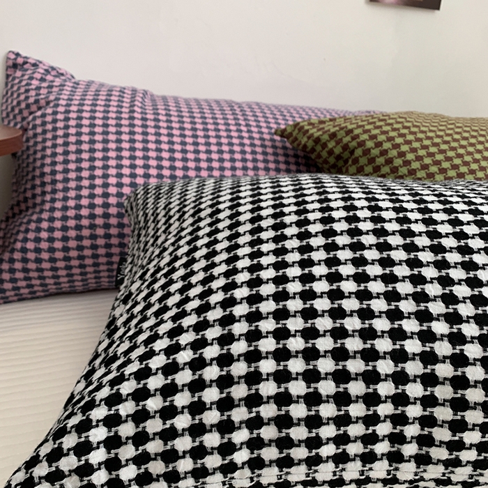 91家纺网 家纺一手货源 找家纺 柚可家居 2024新款21支提花加厚提花单枕套 巧粉