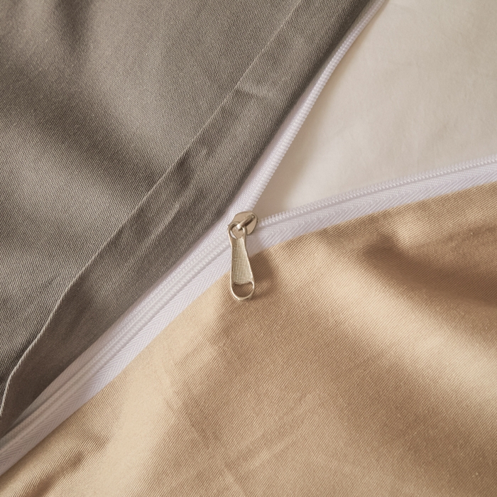 91家纺网 家纺一手货源 找家纺 莱通家纺 2025新款纯色双拼四件套 浅灰+咖