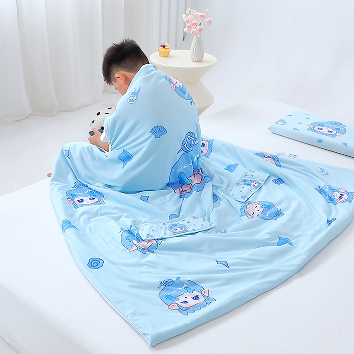 91家纺网 家纺一手货源 找家纺 2025新款A类小凉皮蚕丝防踢被儿童空调房护肚夏被凉感丝儿童被 丙丙