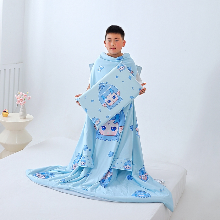 91家纺网 家纺一手货源 找家纺 2025新款A类小凉皮蚕丝防踢被儿童空调房护肚夏被凉感丝儿童被 丙丙