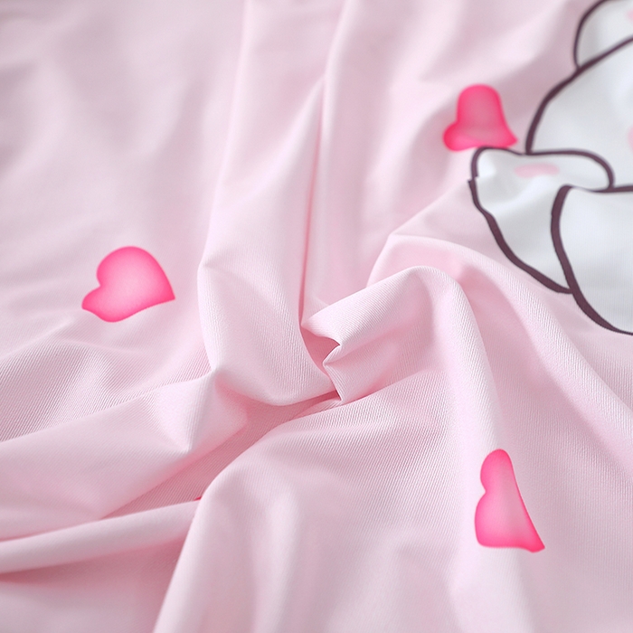 91家纺网 家纺一手货源 找家纺 2025新款A类小凉皮蚕丝防踢被儿童空调房护肚夏被凉感丝儿童被 爱心小兔