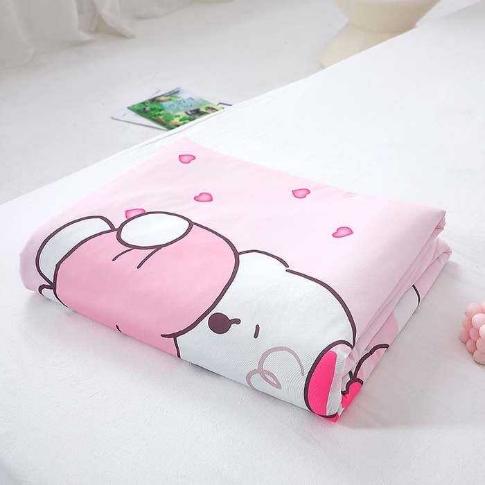 91家纺网 家纺一手货源 找家纺 2025新款A类小凉皮蚕丝防踢被儿童空调房护肚夏被凉感丝儿童被 爱心小兔