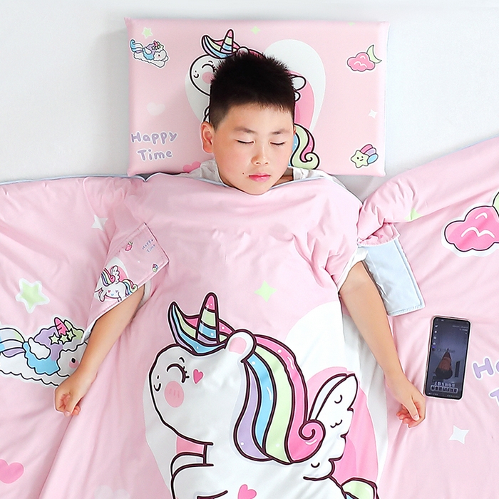 91家纺网 家纺一手货源 找家纺 2025新款A类小凉皮蚕丝防踢被儿童空调房护肚夏被凉感丝儿童被 粉红马