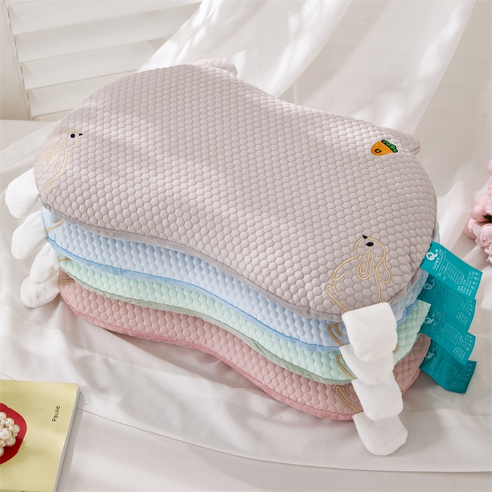 91家纺网 家纺一手货源 找家纺 芯洲 2025新款荞麦枕冰豆豆萝卜兔儿童绣花双面四季通用枕头枕芯 组合图仅供展示 28x50cm/只