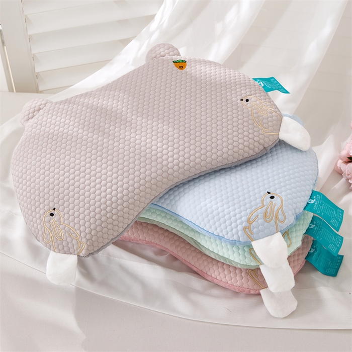 91家纺网 家纺一手货源 找家纺 芯洲 2025新款荞麦枕冰豆豆萝卜兔儿童绣花双面四季通用枕头枕芯 组合图仅供展示 28x50cm/只