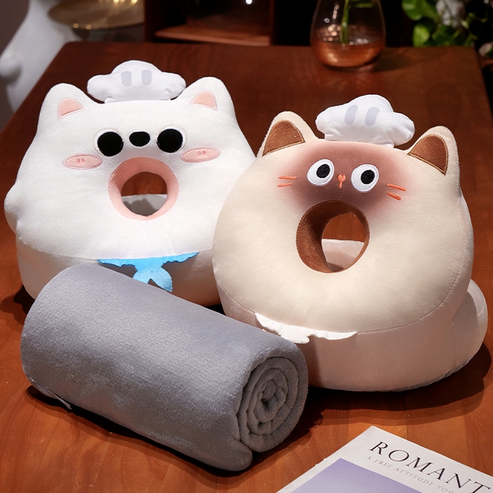 91家纺网 家纺一手货源 找家纺 仟亿莱2025新款圆眼小厨师冰豆豆双面午睡枕 冰豆豆圆眼西高地