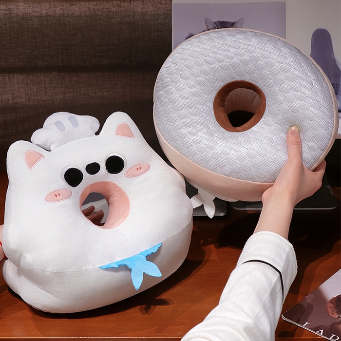 91家纺网 家纺一手货源 找家纺 仟亿莱2025新款圆眼小厨师冰豆豆双面午睡枕 冰豆豆圆眼西高地