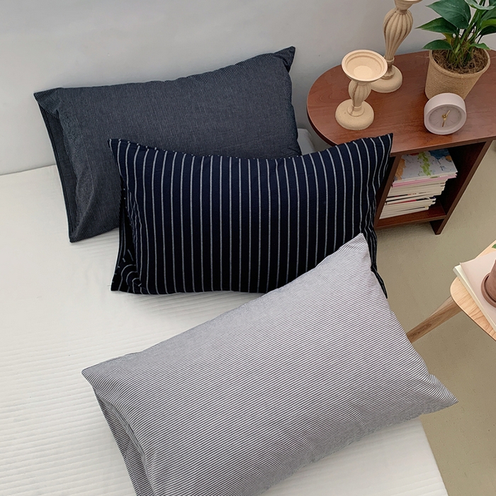 91家纺网 家纺一手货源 找家纺 柚可家居 2024新款水洗棉条纹系列单枕套-系列二 黑竖条纹
