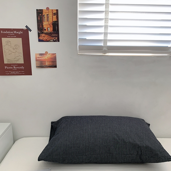 91家纺网 家纺一手货源 找家纺 柚可家居 2024新款水洗棉条纹系列单枕套-系列二 细黑竖条纹