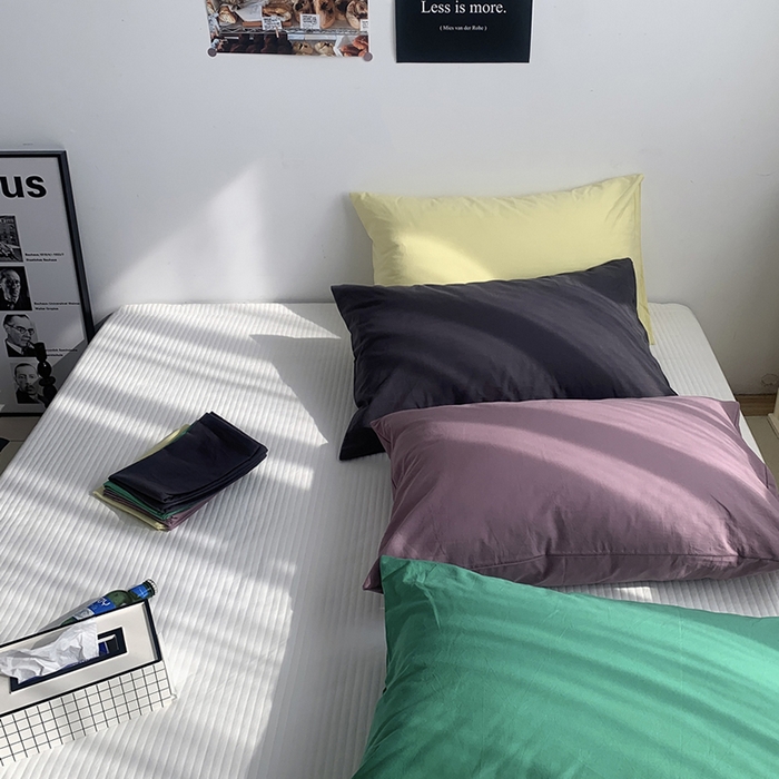 91家纺网 家纺一手货源 找家纺 （总）柚可家居 2024新款纯色水洗棉40支全棉色织单枕套-系列二