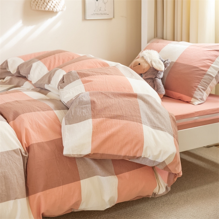 91家纺网 家纺一手货源 找家纺 北欧良品 2025新款A 类 AA版色织水洗棉 学生上下铺三件套 蜜粉大格