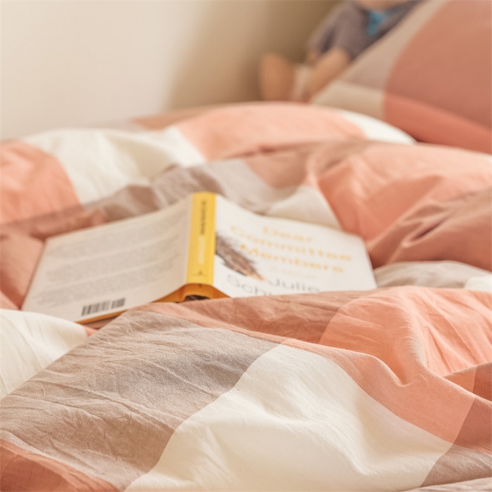 91家纺网 家纺一手货源 找家纺 北欧良品 2025新款A 类 AA版色织水洗棉 学生上下铺三件套 蜜粉大格